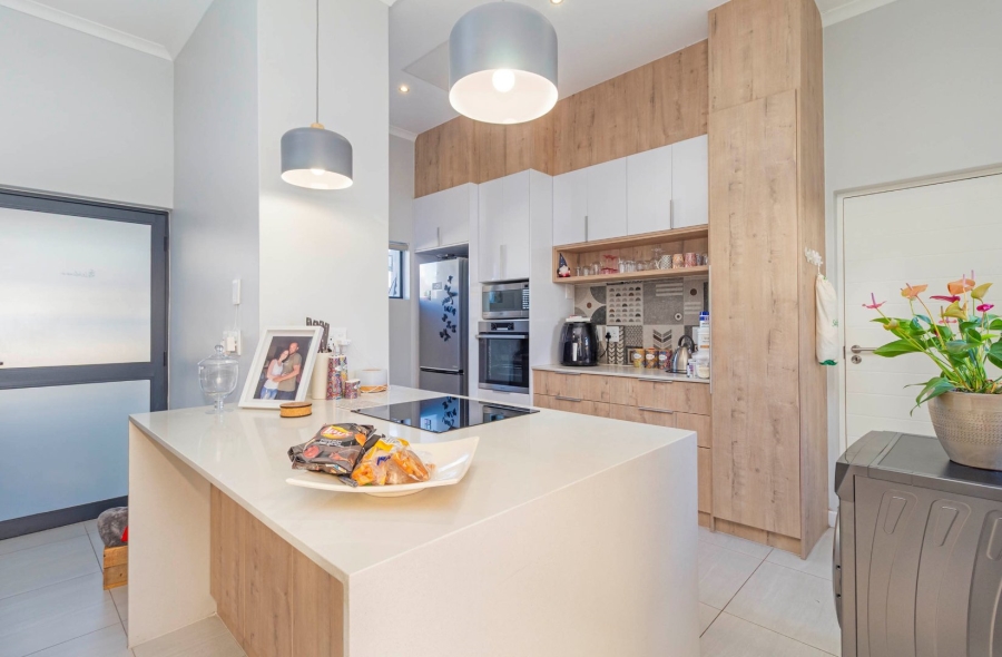 3 Bedroom Property for Sale in Sandown Western Cape